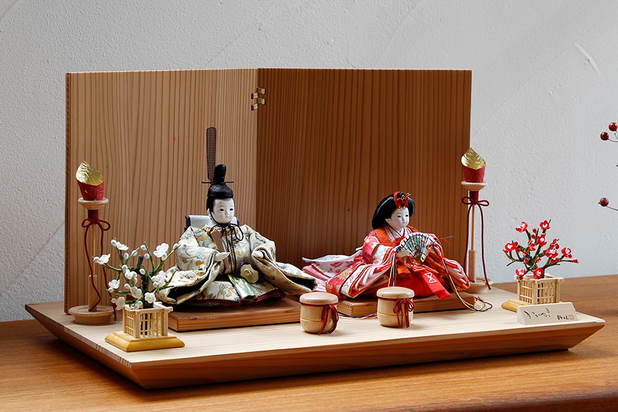 衣裳着雛人形 ｜コンパクトに飾れる平台飾り｜雛人形のひととえ
