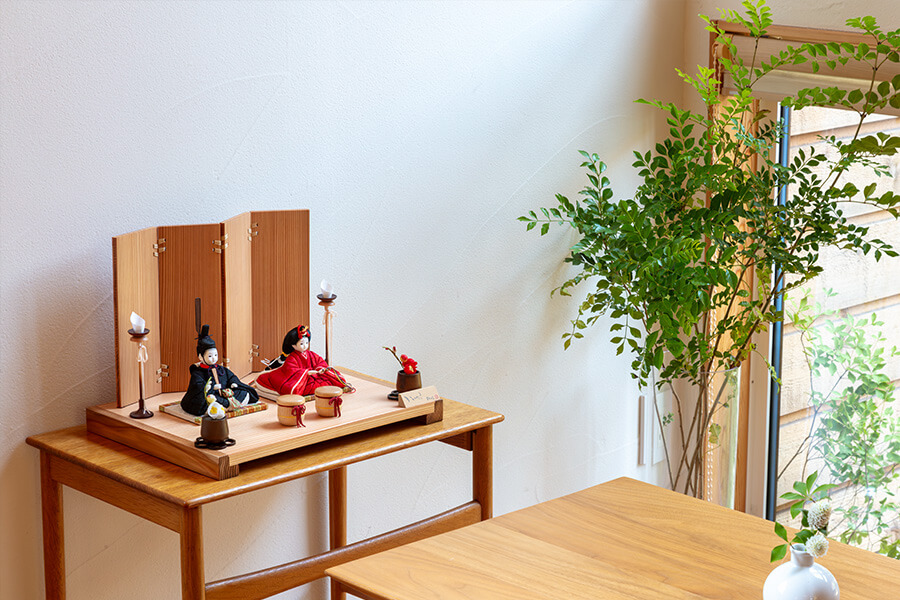 人形工房ひととえ｜伝統の木目込み雛人形「かがやき」を人数で選ぶ