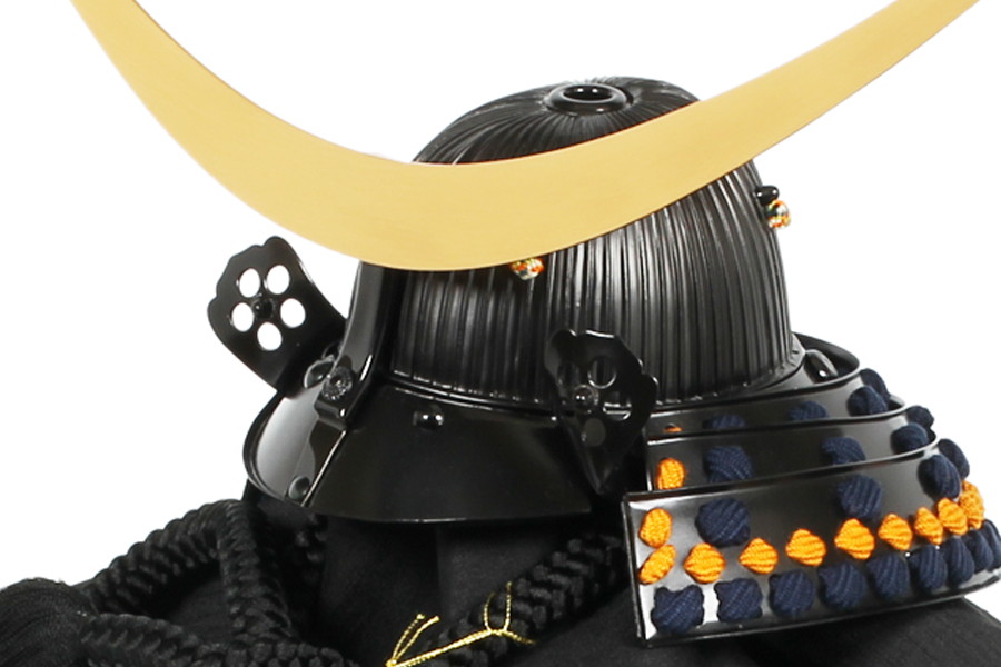 五月人形　兜　Samurai helmet 伊達政宗兜　最終価格 伊達政宗 六十二間弦月前立の兜 1/5スケール – 鈴甲子