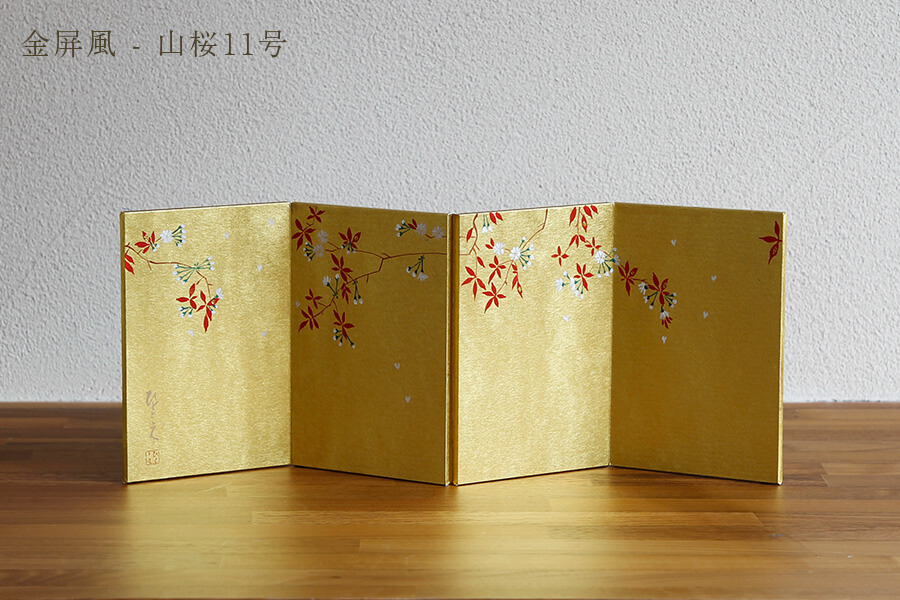 お雛様　収納飾り　台の傷や汚れやへこみあり お雛様 収納飾り 台の傷や汚れやへこみあり